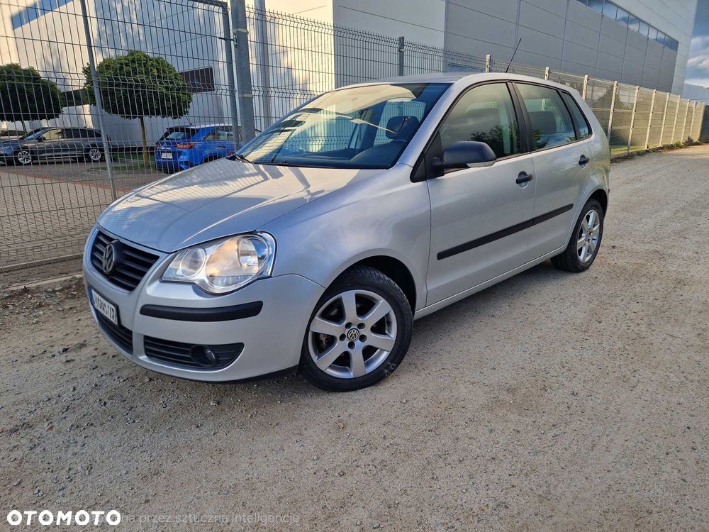 Volkswagen Polo - 1