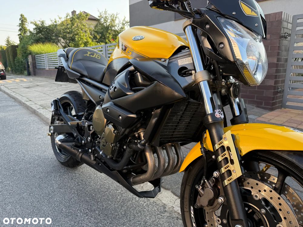 Yamaha XJ - 18