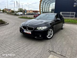 BMW Seria 5 525d xDrive Luxury Line