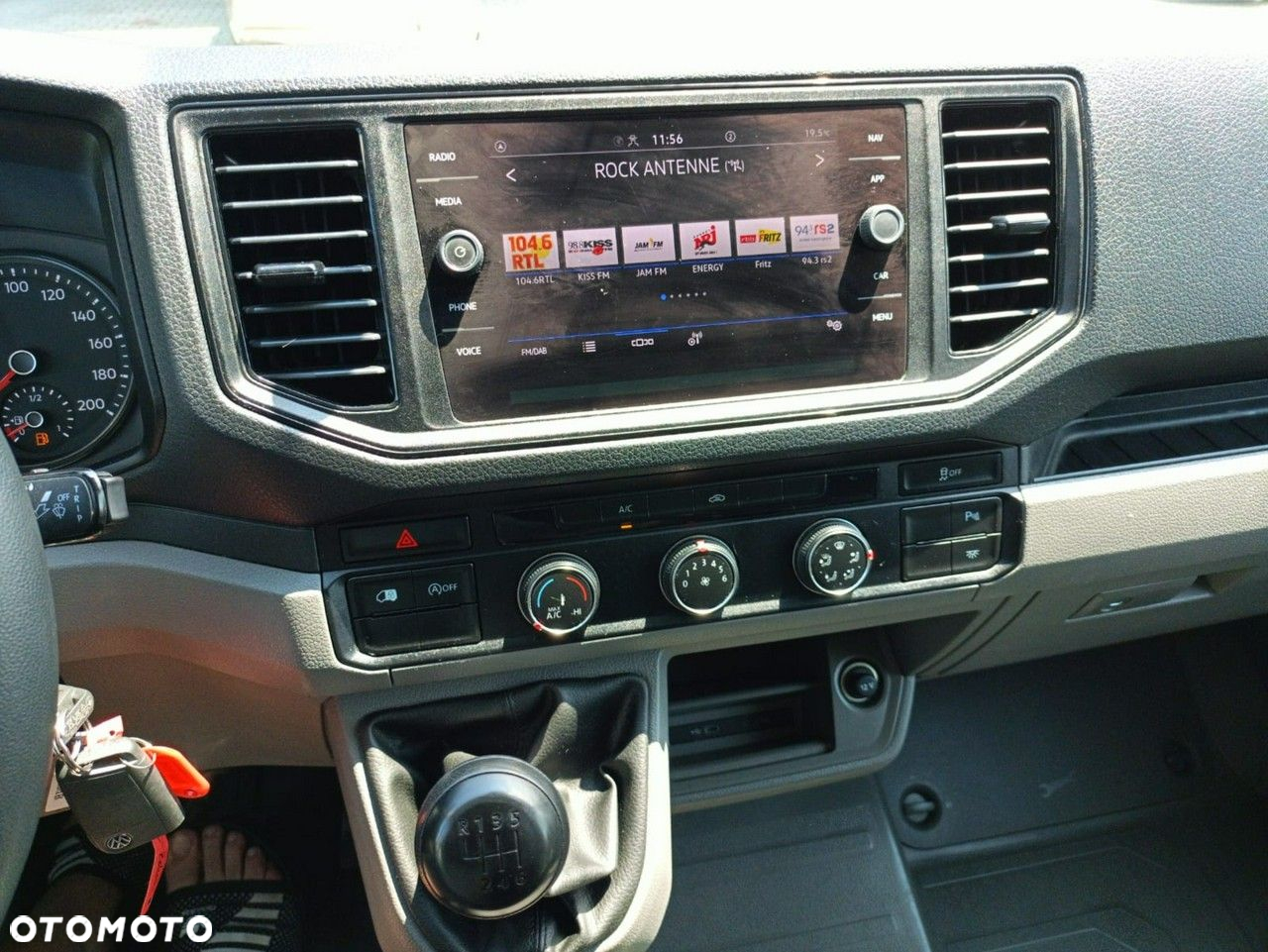 Volkswagen Crafter - 13