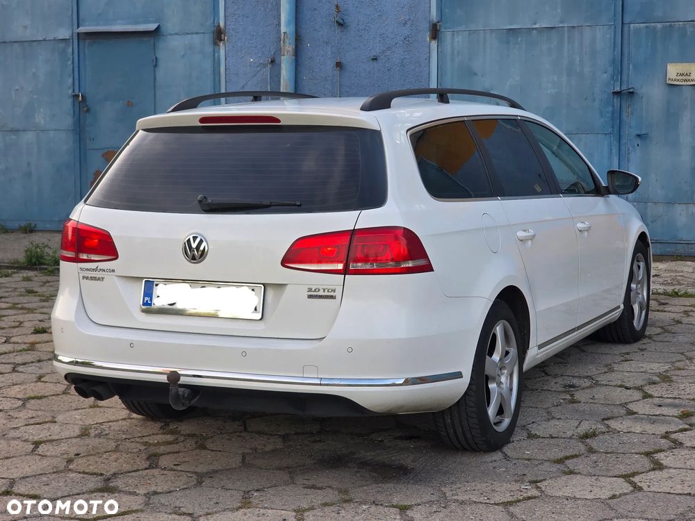 Volkswagen Passat 2.0 TDI BlueMotion Technology Comfortline - 5