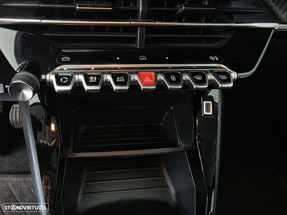 Peugeot 208 1.2 PureTech Active - 16