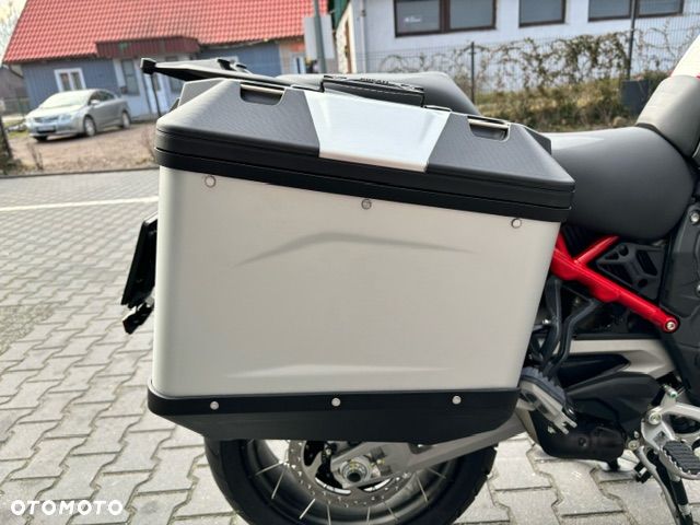 Ducati Multistrada - 10