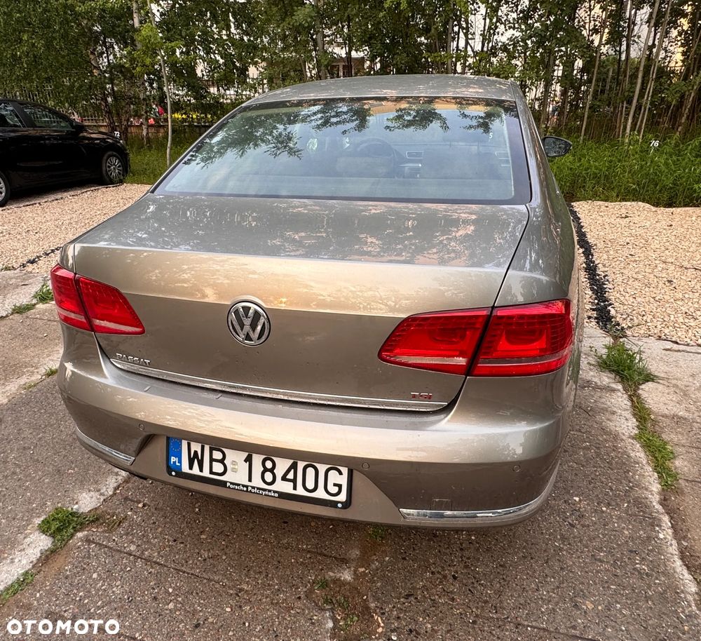 Volkswagen Passat 1.8 TSI Comfortline - 4