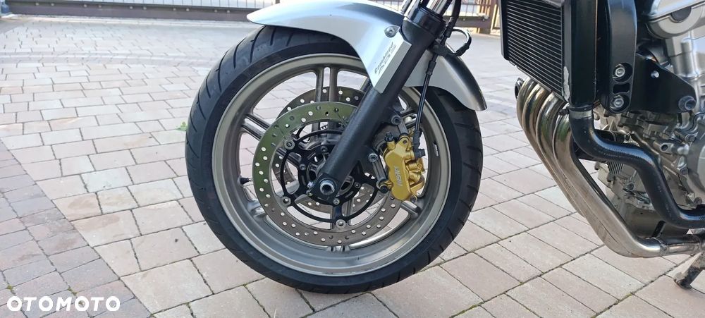 Honda CBF - 38