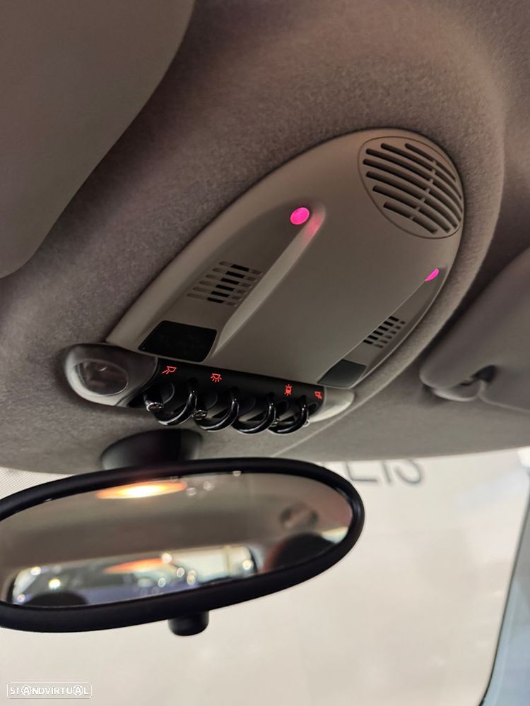 MINI 3 Portas Cooper D - 29