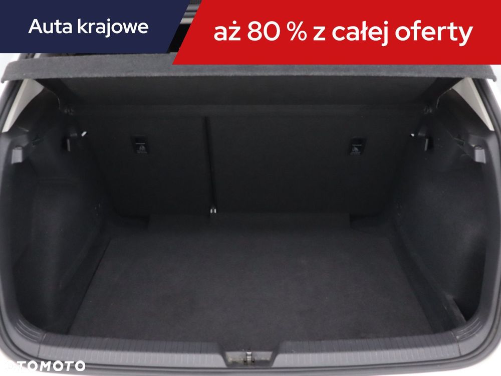 Volkswagen Golf - 16