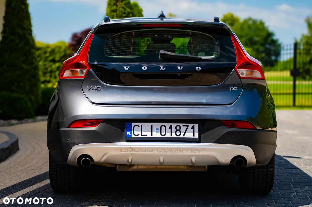 Volvo V40 T4 Powershift Summum - 12