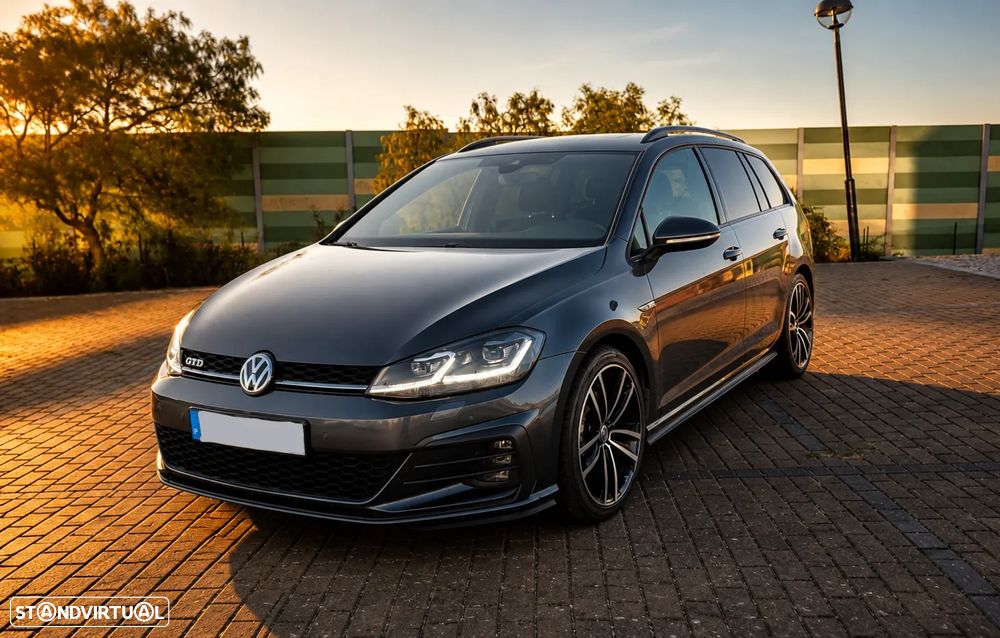 VW Golf Variant 2.0 TDi GTD DSG - 3