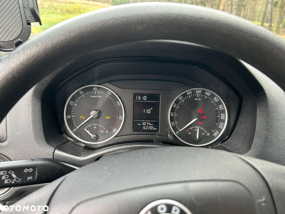 Skoda Octavia 1.6 Ambition - 13