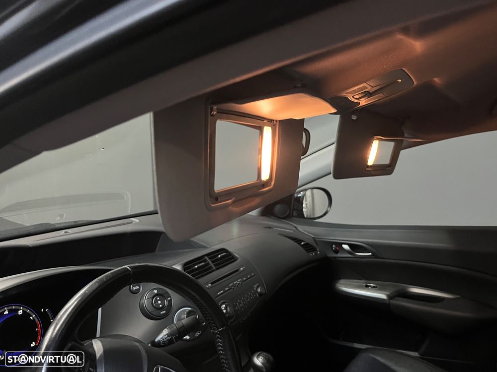 Honda Civic 1.4 i-VTEC Sport Edition - 41