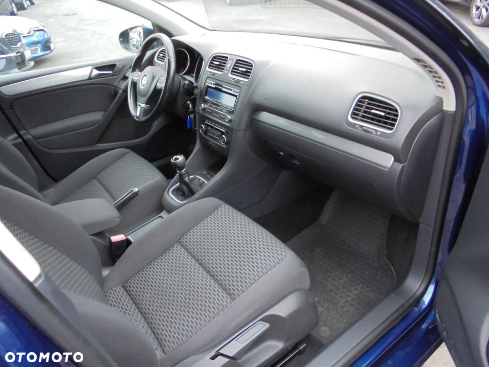 Volkswagen Golf 1.6 TDI DPF Comfortline - 13