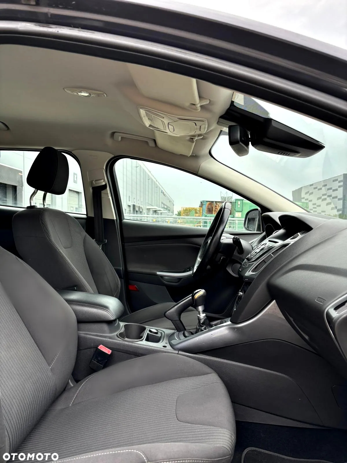 Ford Focus 1.6 EcoBoost Titanium - 23