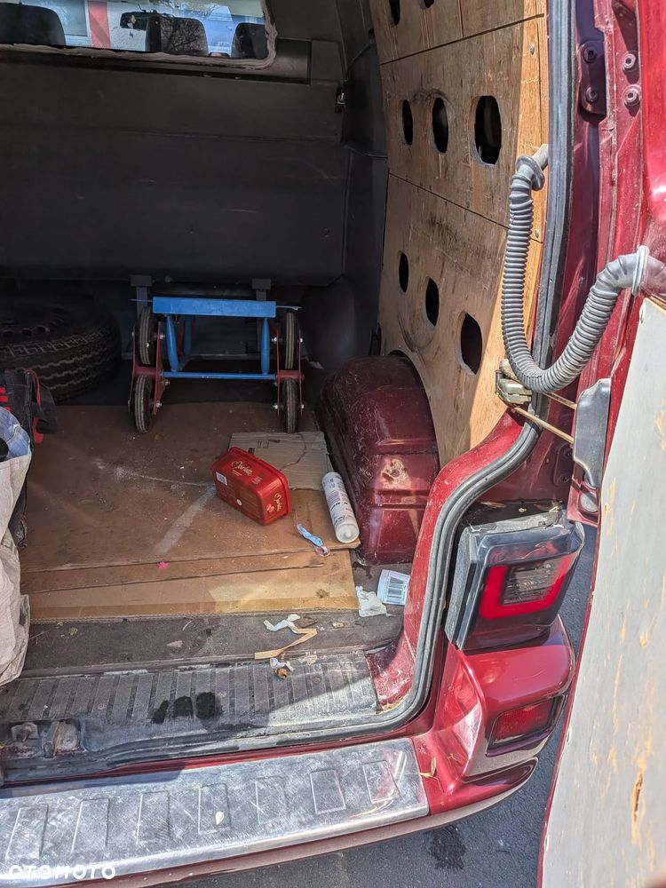 Volkswagen Transporter - 8