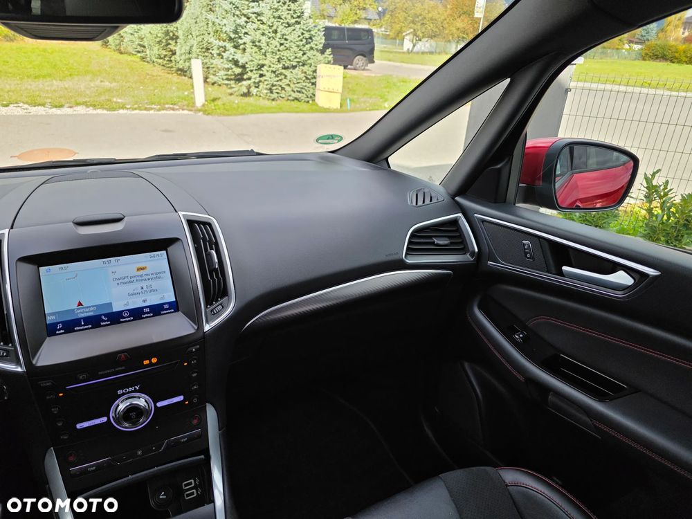 Ford S-Max 2.0 EcoBlue ST-LINE - 24