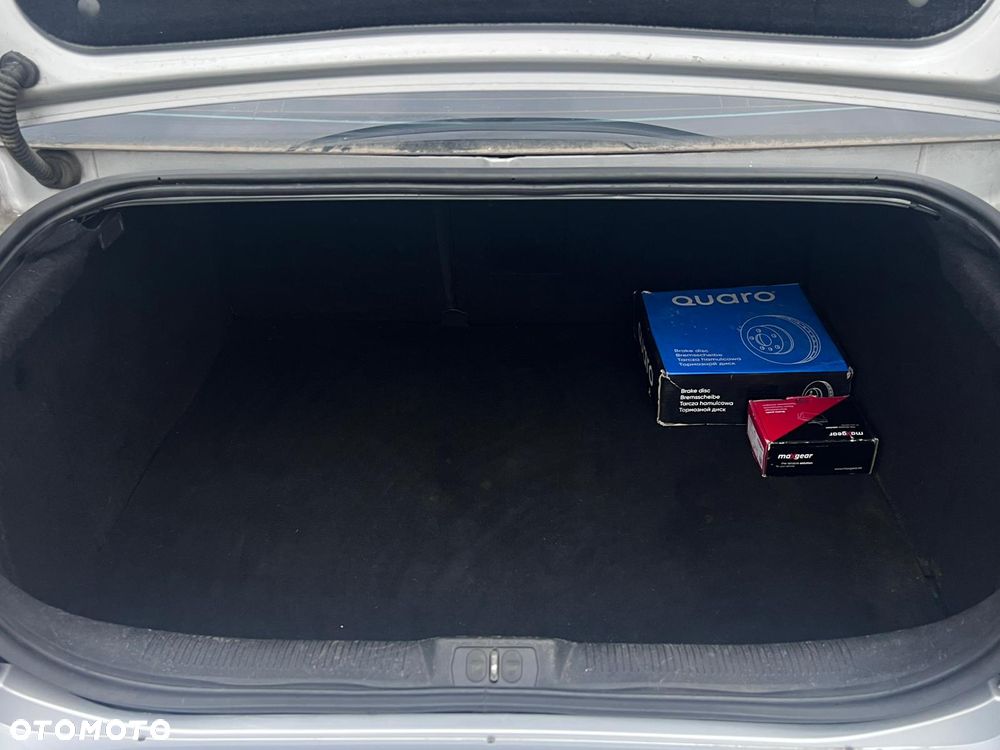 Peugeot 407 2.0 HDI SV Executive EU3 - 15