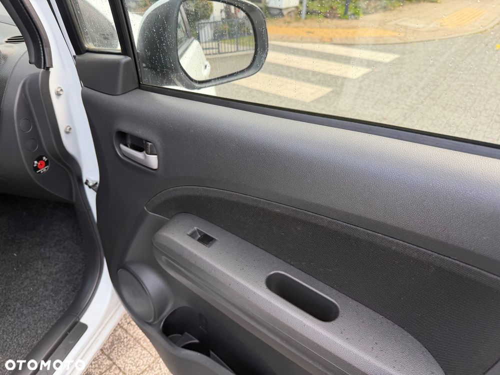Suzuki Splash 1.2 GLX / Comfort - 38