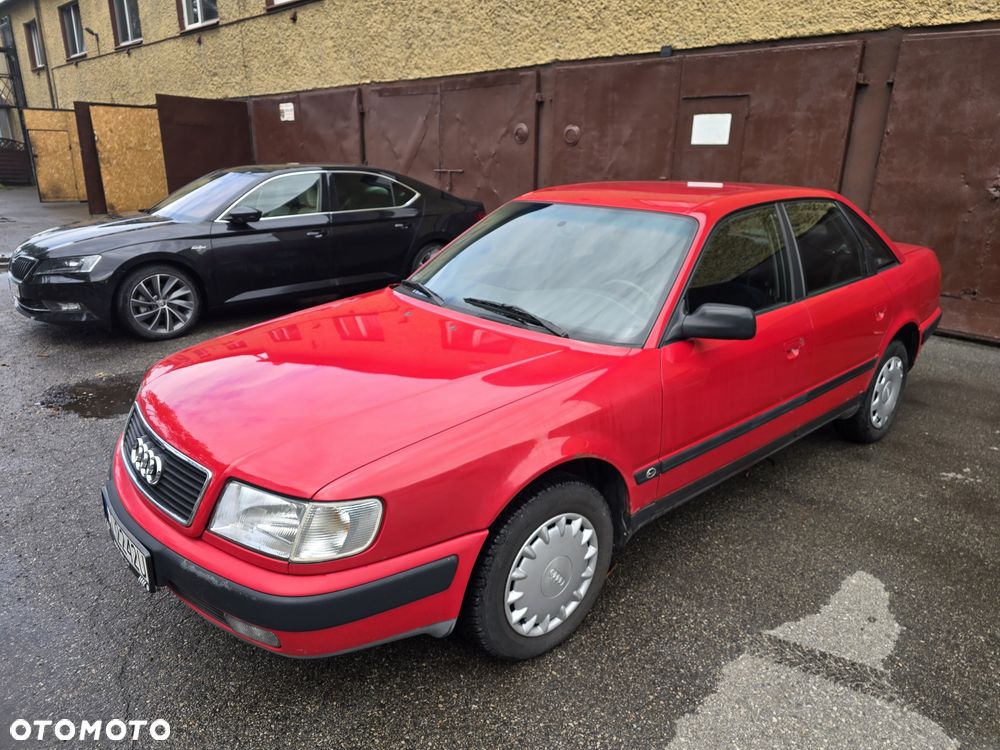 Audi 100 - 1