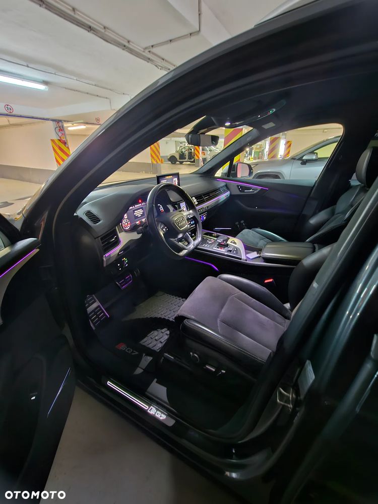 Audi SQ7 - 20