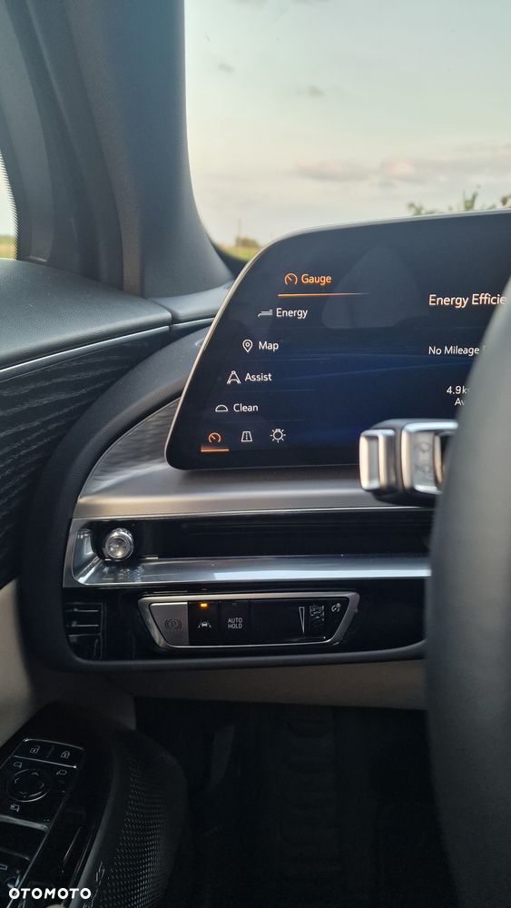 Cadillac LYRIQ Sport - 13