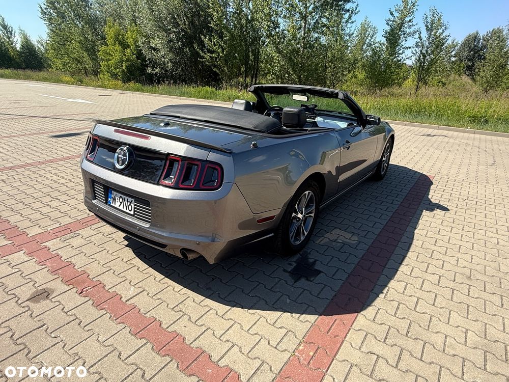 Ford Mustang 3.7 V6 - 18