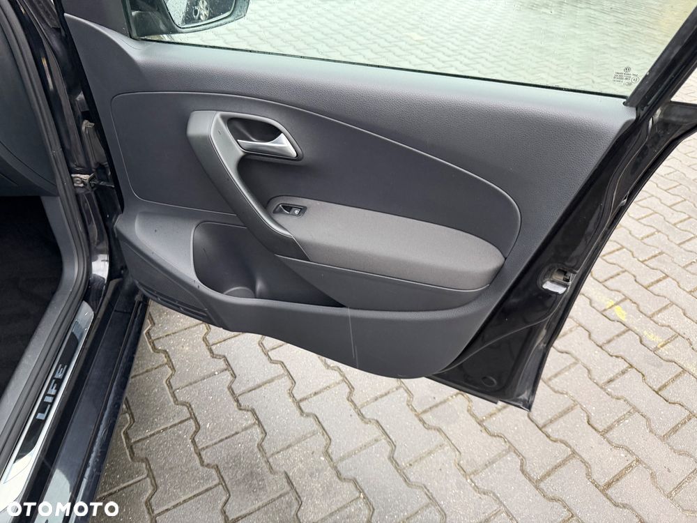 Volkswagen Polo 1.2 Blue Motion Technology Life - 23