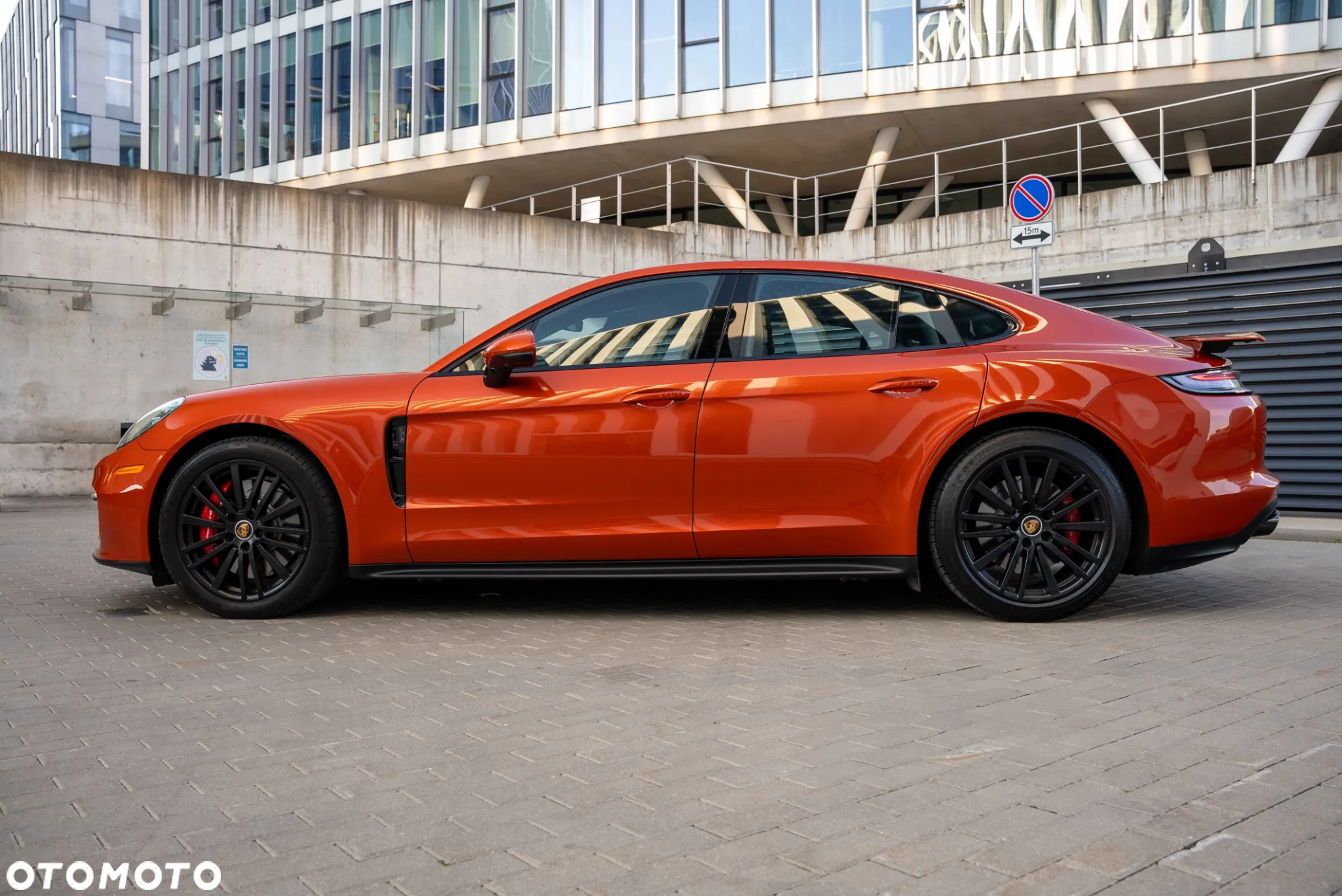 Porsche Panamera GTS - 4