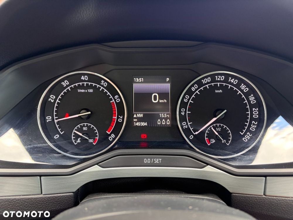 Skoda Superb 1.8 TSI Active DSG - 9