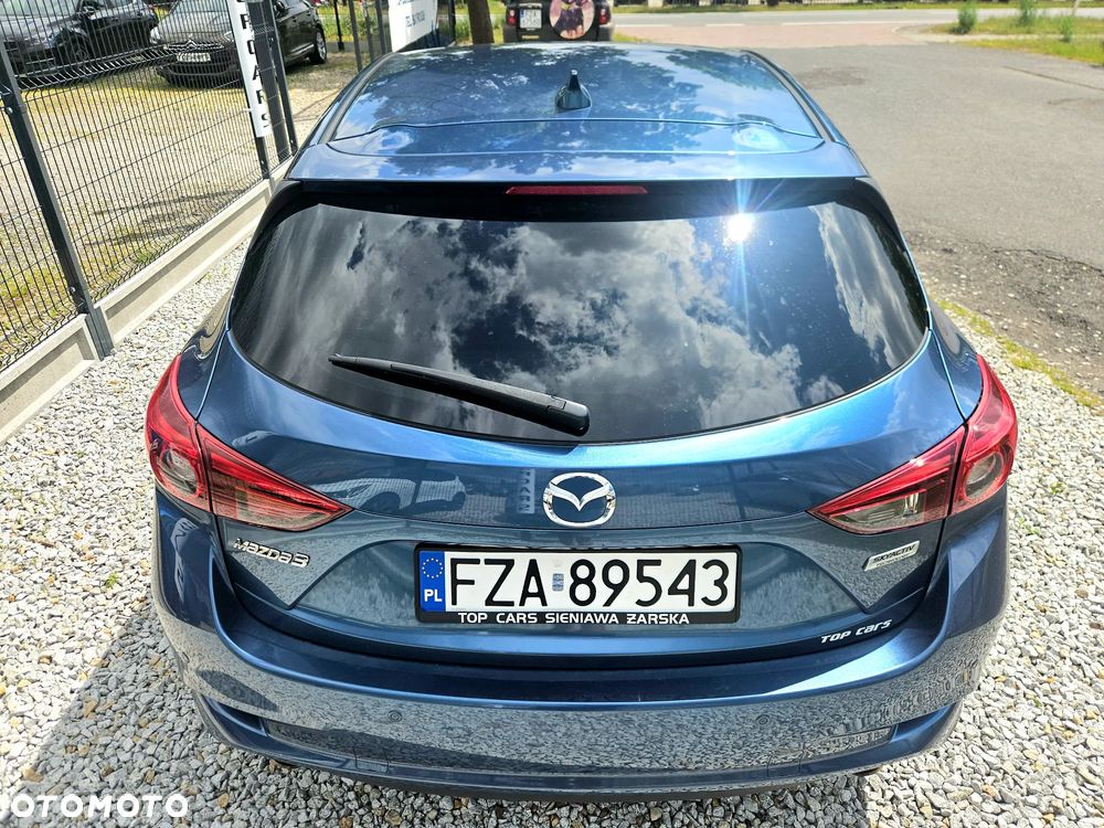 Mazda 3 - 2