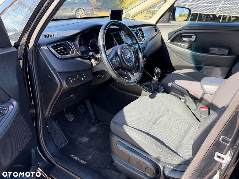 Kia Carens 1.7 CRDi L - 15