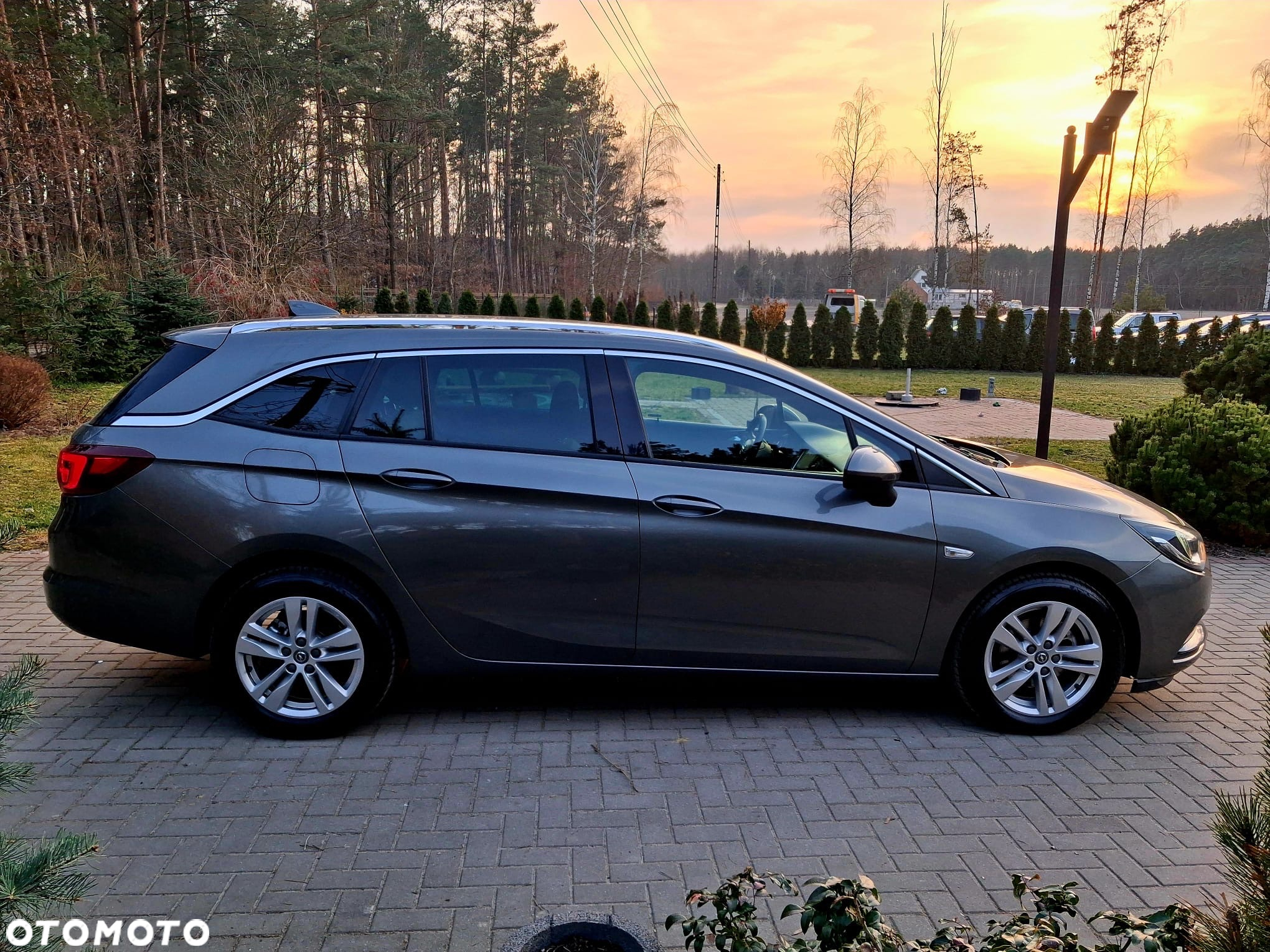 Opel Astra V 1.4 T Enjoy - 5
