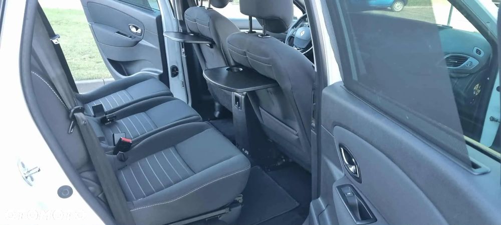 Renault Scenic 1.5 dCi Limited EDC - 8