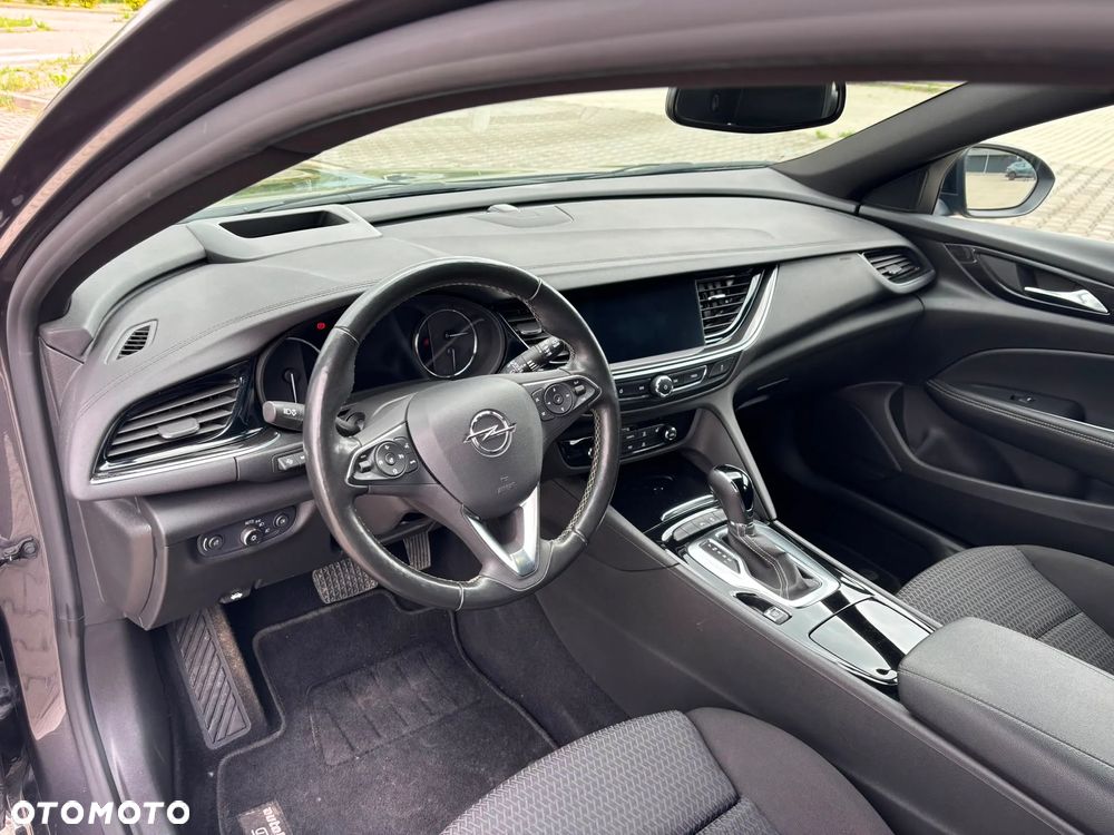 Opel Insignia 2.0 CDTI Business Elegance S&S - 24