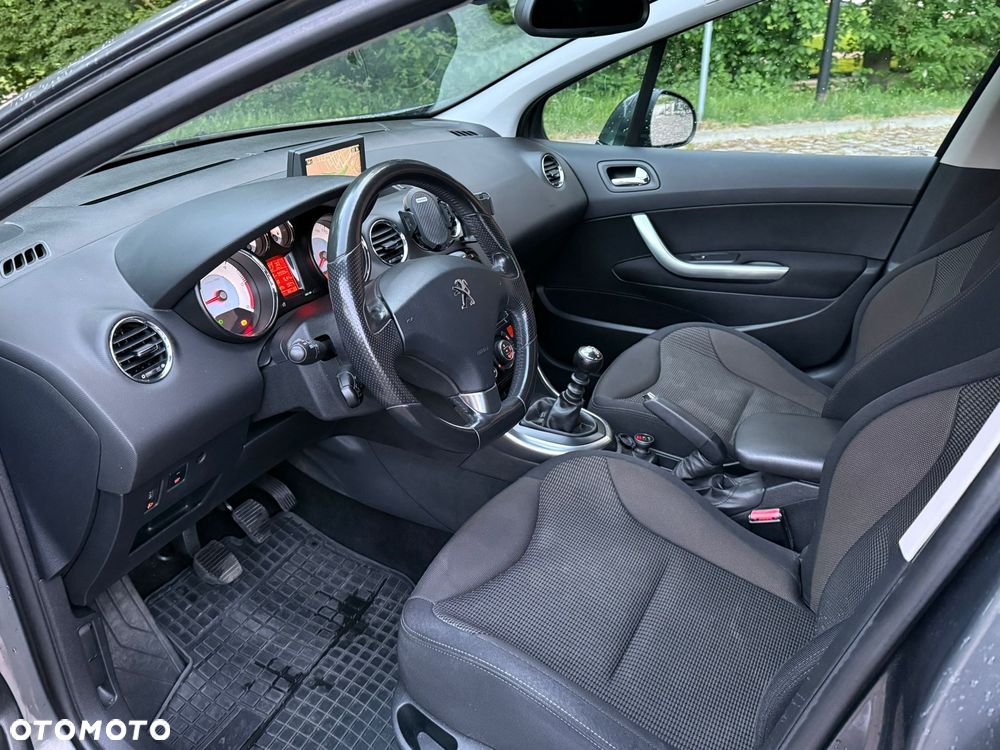 Peugeot 308 1.6 e-HDi Style STT - 14