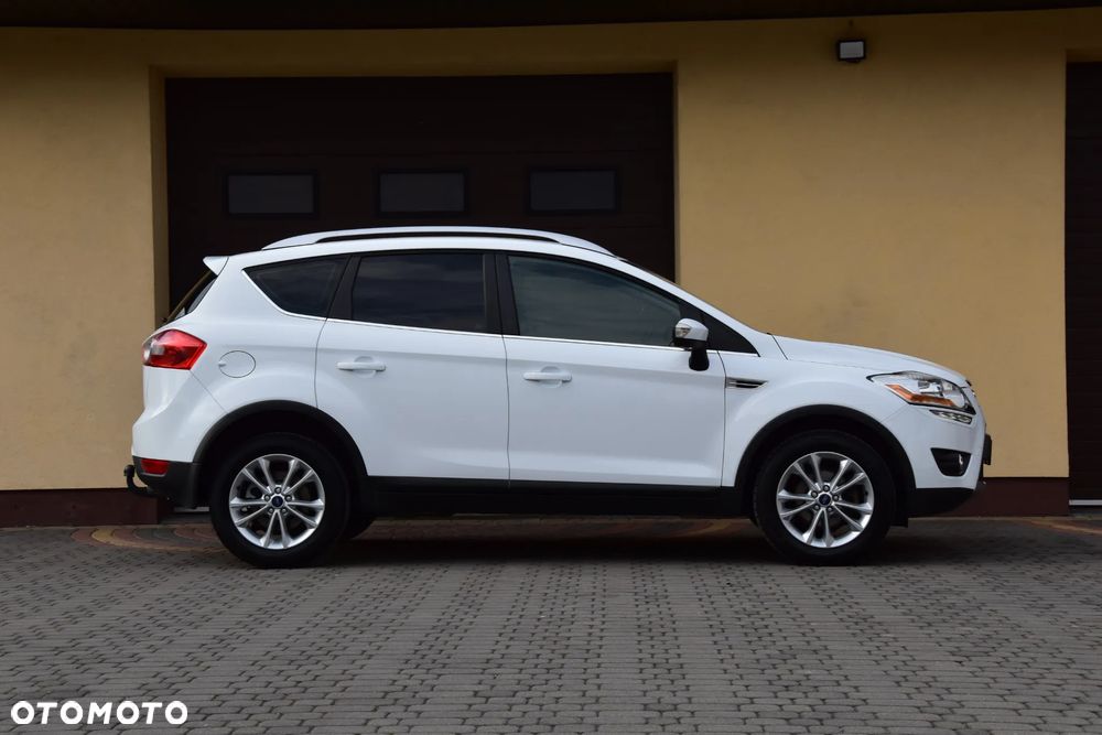 Ford Kuga 2.0 TDCi 4x4 Titanium - 13