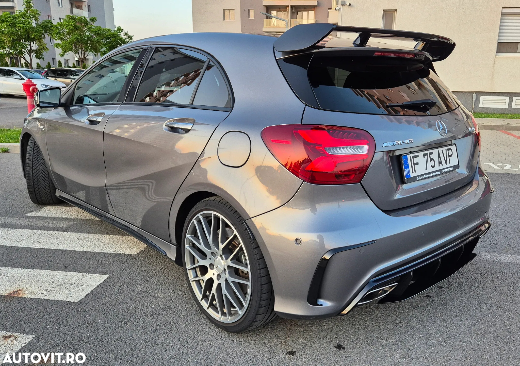 Mercedes-Benz A AMG 45 4Matic AMG Speedshift 7G-DCT - 5