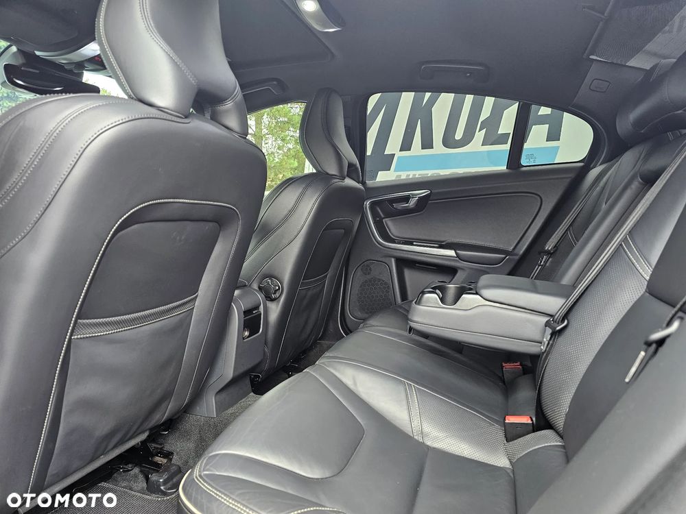 Volvo S60 D4 Geartronic - 16