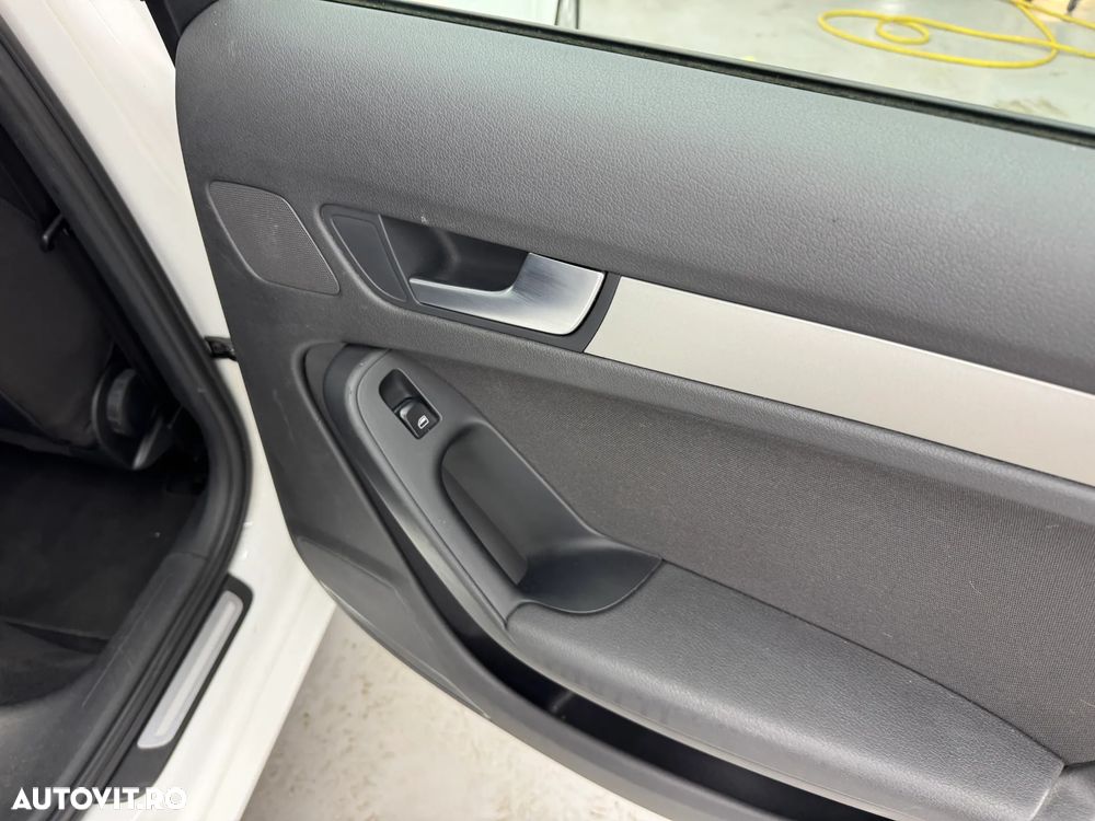 Audi A4 Limuzina 2.0 TDI DPF Ambiente - 18