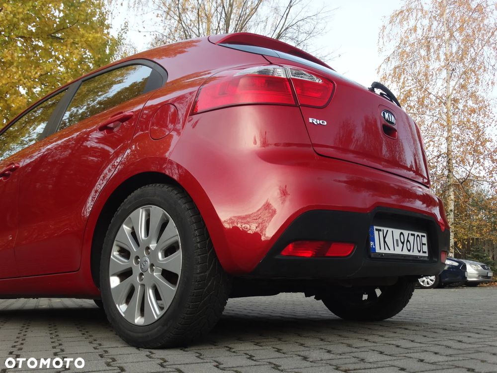 Kia Rio - 19