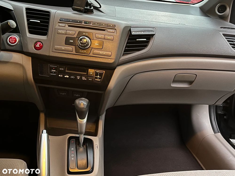 Honda Civic ver-1-8-executive - 10