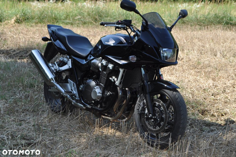 Honda CB - 2