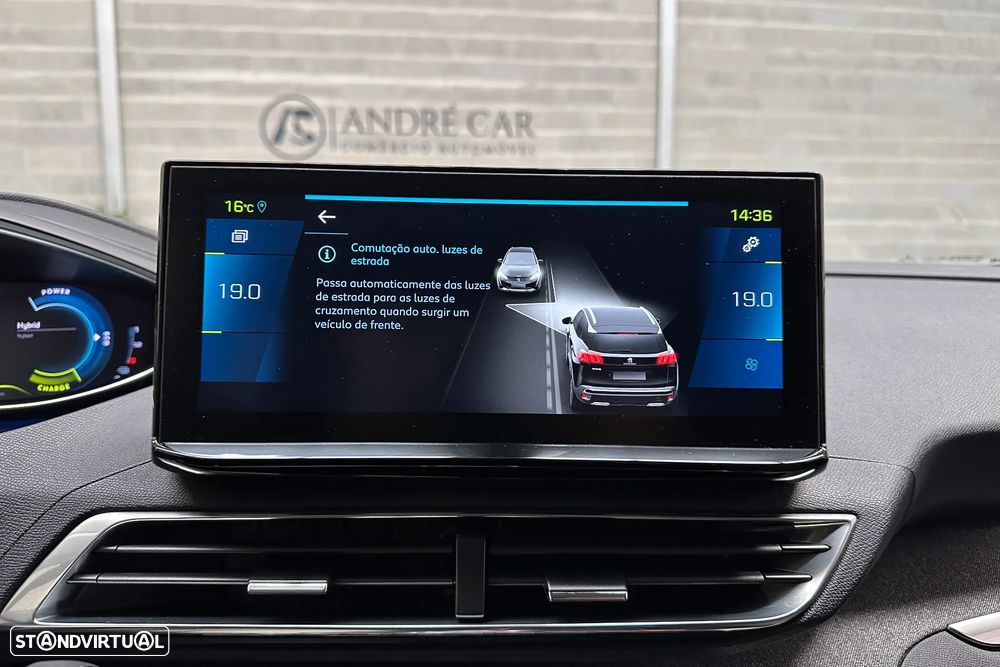 Peugeot 3008 1.6 Hybrid Allure Pack e-EAT8 - 23