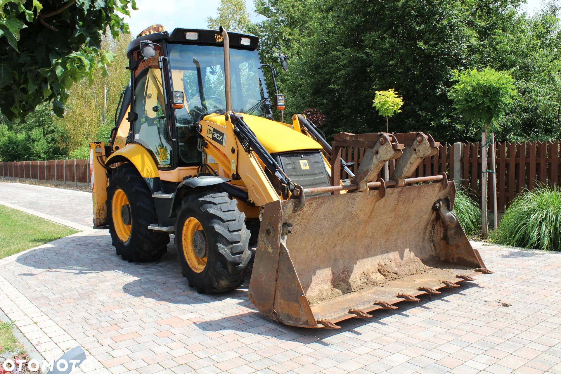 JCB 3CX CONTRACTOR - 14