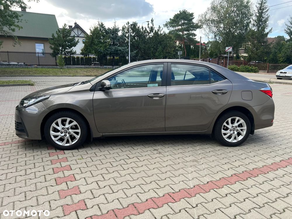 Toyota Corolla 1.6 Comfort MS - 6