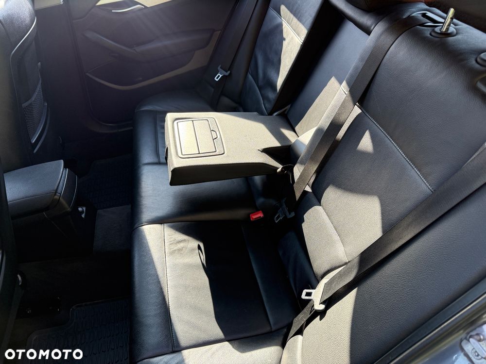 BMW X1 xDrive20d - 27