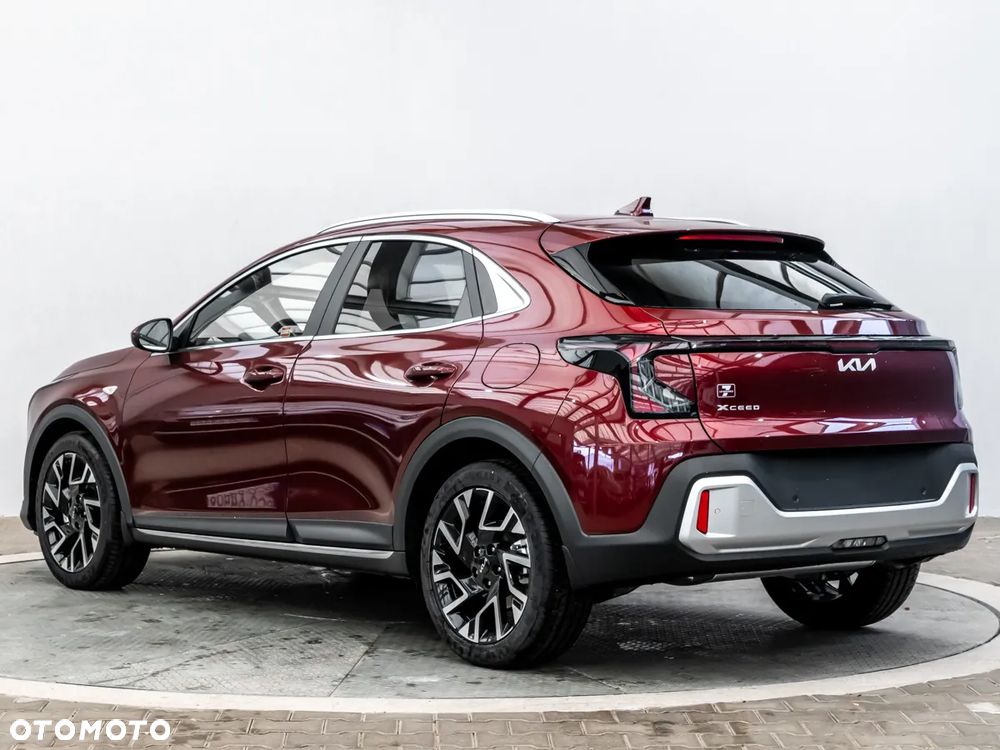 Kia XCeed 1.6 T-GDI M DCT - 4