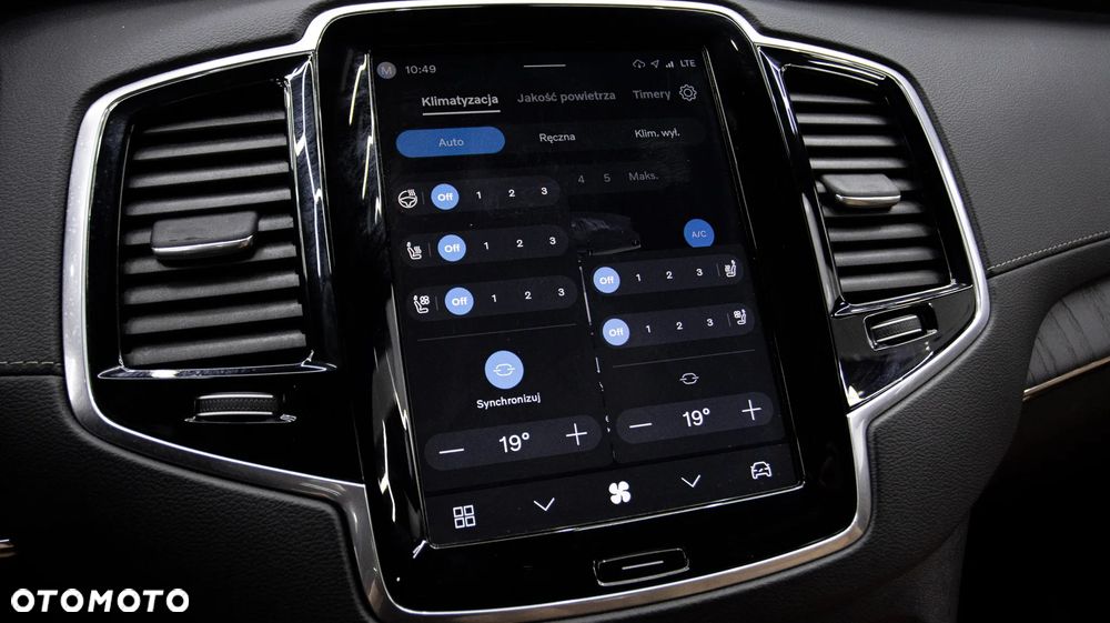 Volvo XC 90 T8 AWD Plug-In Hybrid Plus Dark 7os - 29