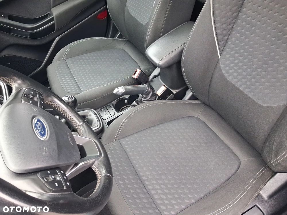 Ford Fiesta 1.0 EcoBoost Titanium X - 26