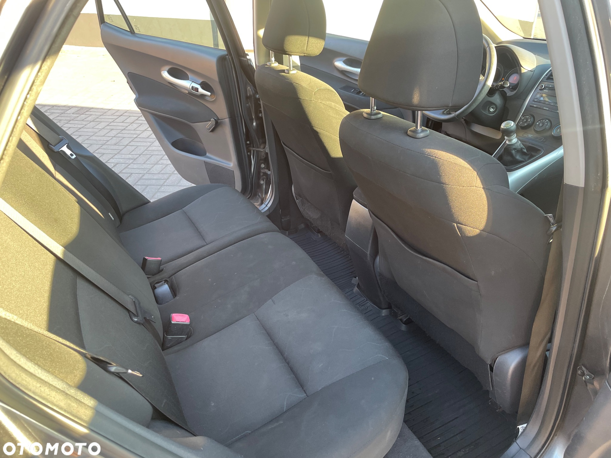 Toyota Auris 1.4 D-4D Luna EU5 - 9