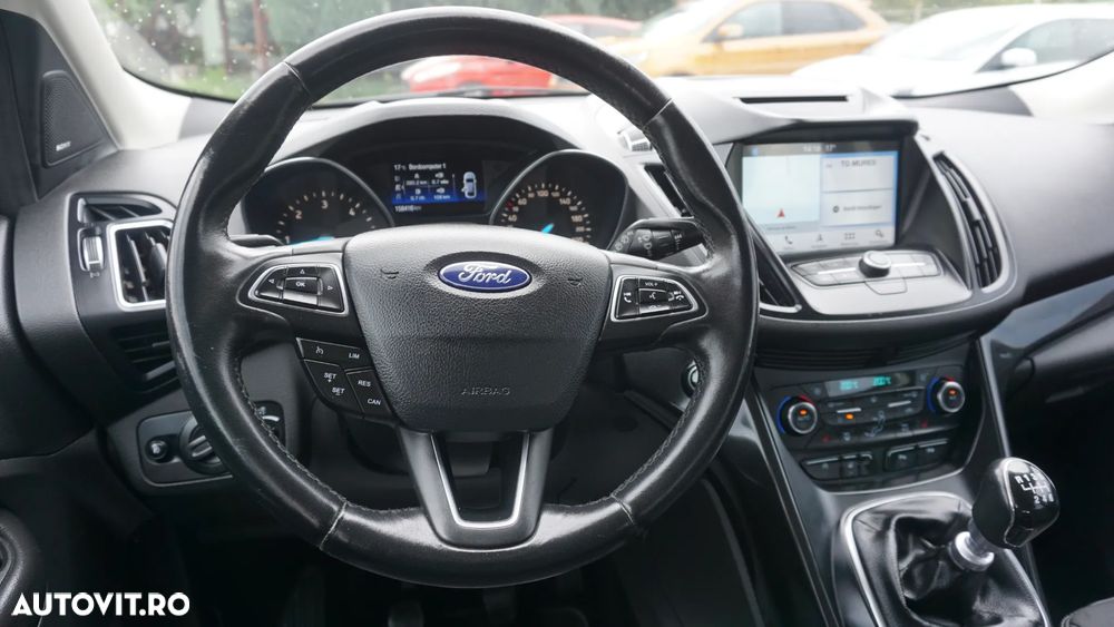 Ford Kuga 2.0 TDCi 4WD Titanium - 17